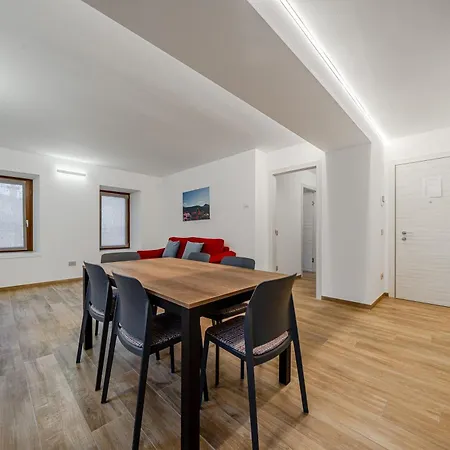 公寓 Residenza Stella Alpina 博斯科基耶萨诺瓦